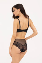 Majtki z wysokim stanem Monique