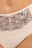 Majtki z wysokim stanem Sara