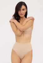 Modelujące stringi z wysokim stanem Stripes String