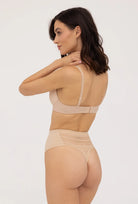 Modelujące stringi z wysokim stanem Stripes String