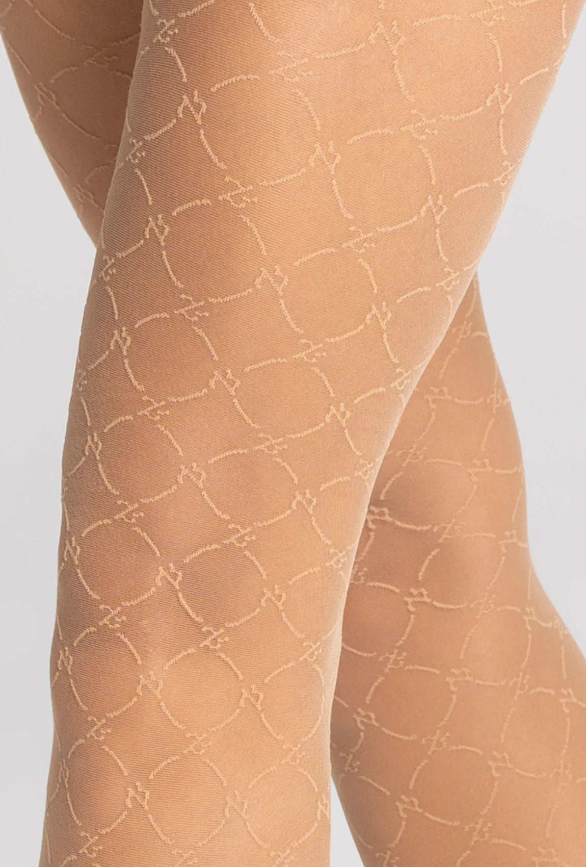 Beżowe rajstopy z geometrycznym wzorem Monogram z kolekcji Zień x Gatta - Gatta