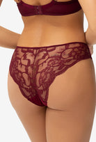 Koronkowe brazyliany Peony