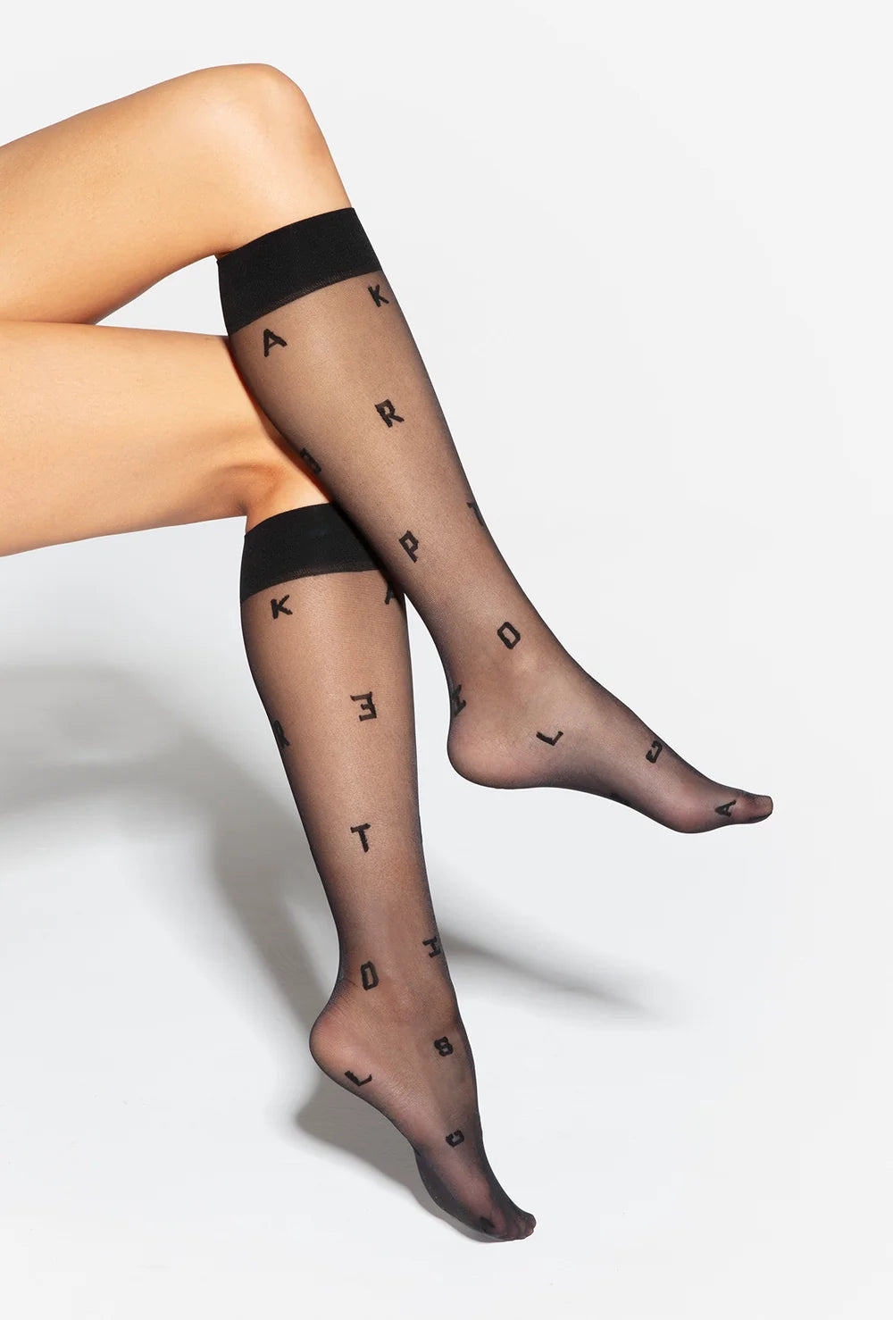 Podkolanówki w literki Letters wz. 03