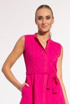 Różowa sukienka koszulowa midi Sheila