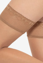 Koronkowe pończochy samonośne Michelle 8 den