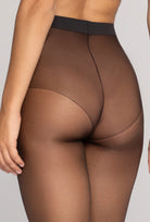 Gładkie brązowe rajstopy damskie Scarab z kolekcji Zień x Gatta