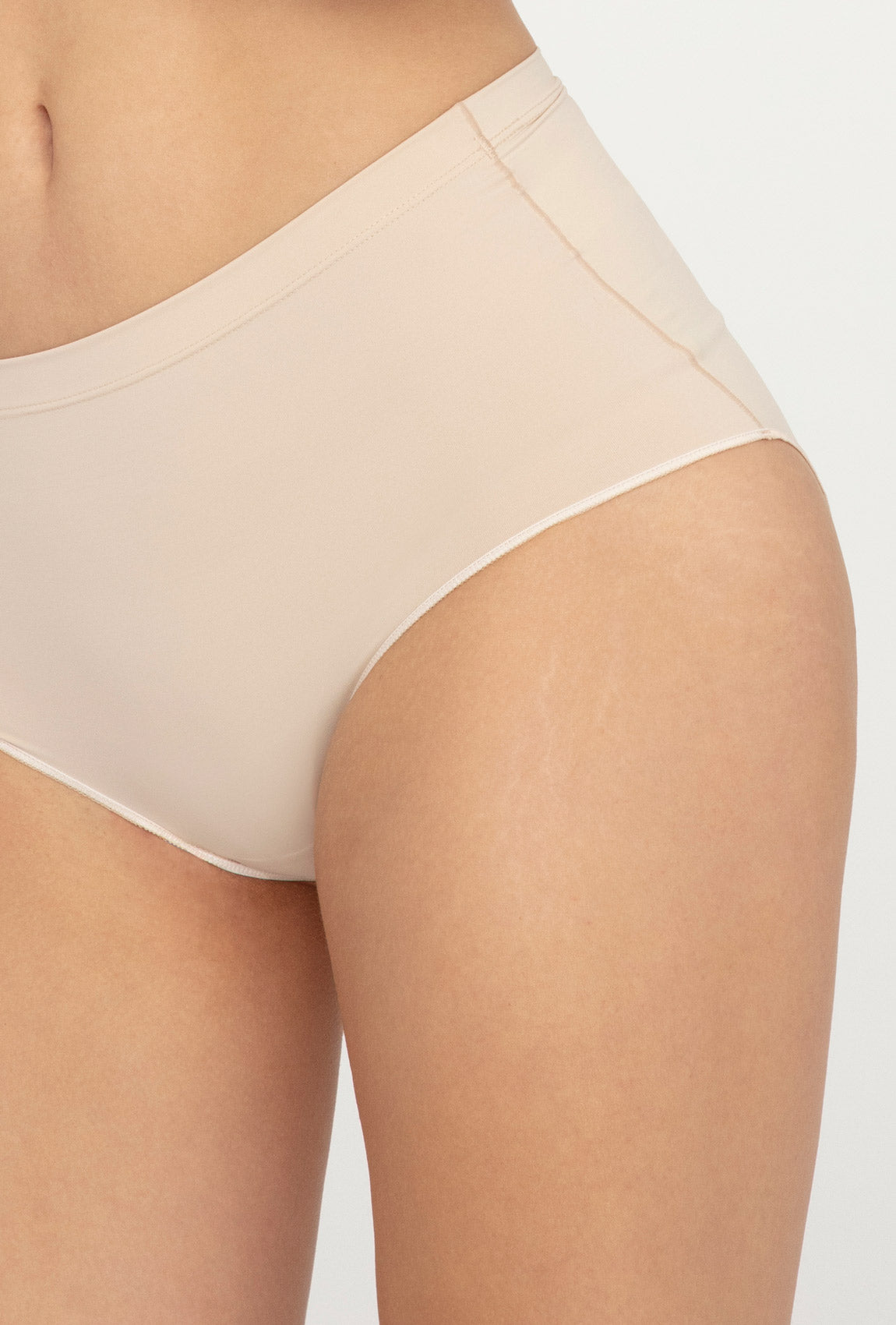 Majtki modelujące Shape line bikini - Gatta