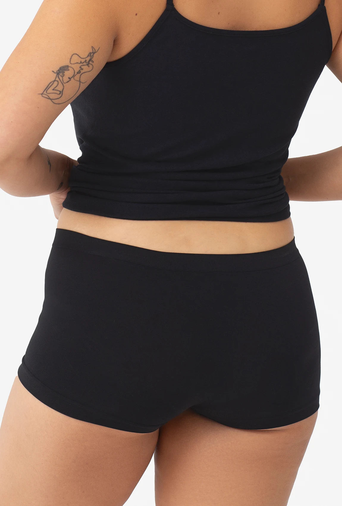 Szorty damskie bezszwowe Short Basic - Gatta