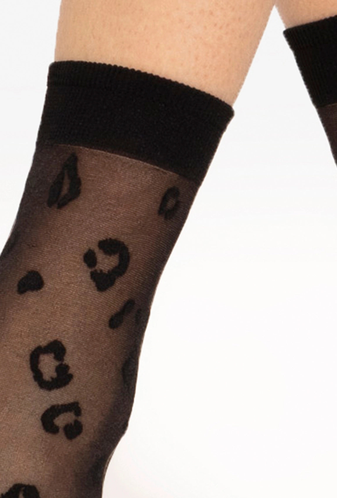 Czarne skarpetki w cętki Trendy 28 - Gatta