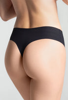 Sportowe stringi Lineri