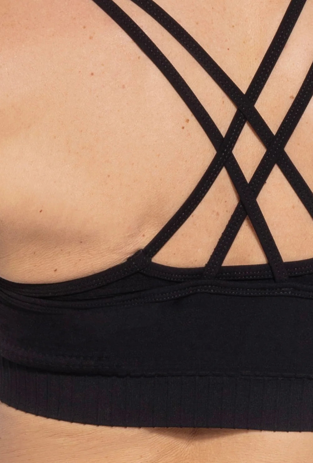 Sportowy top na cienkich ramiączkach Fitness GA - Gatta