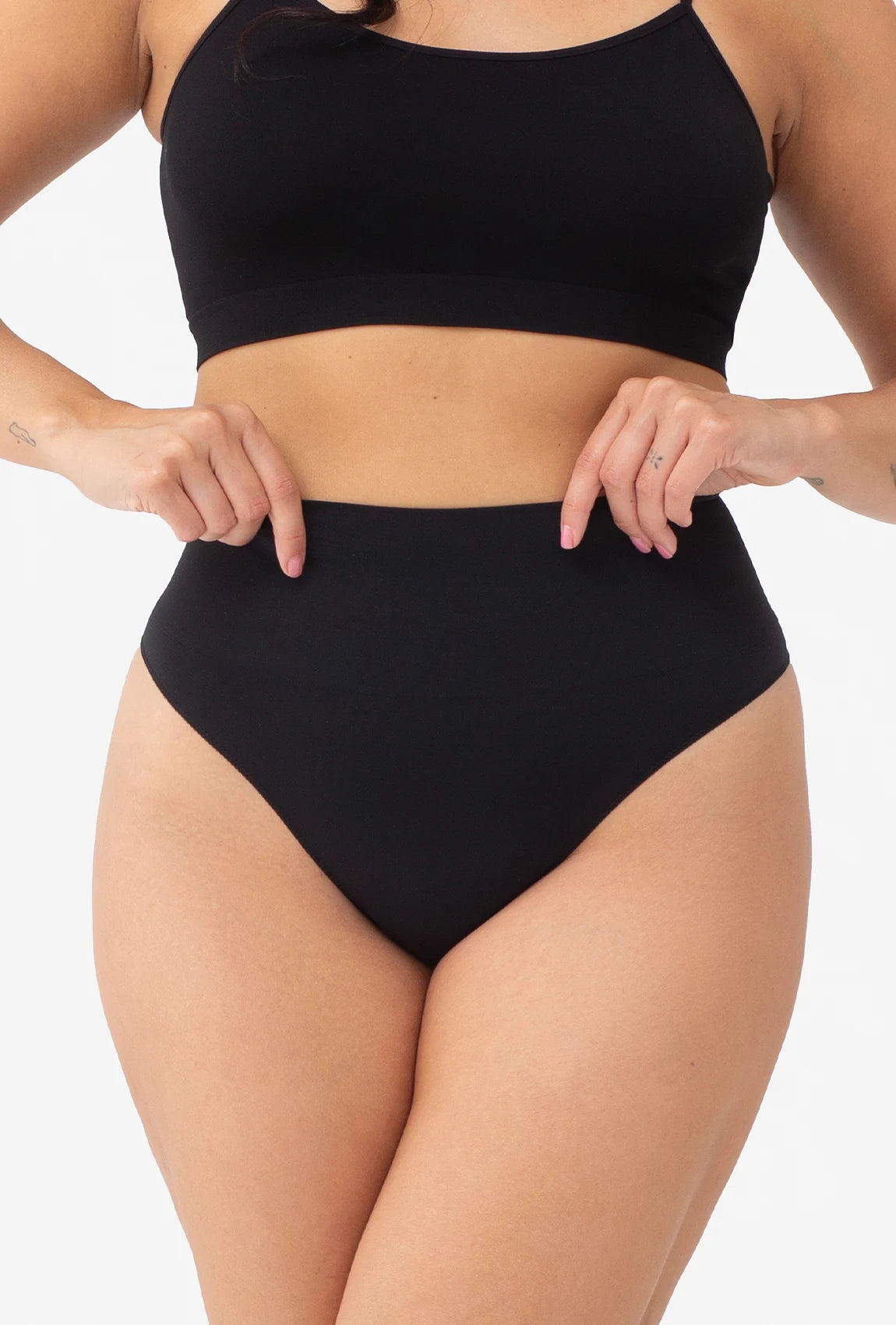 Modelujące stringi Correct Sensual Skin - Gatta