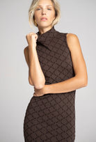 Brązowa sukienka Monogram z kolekcji Zień x Gatta