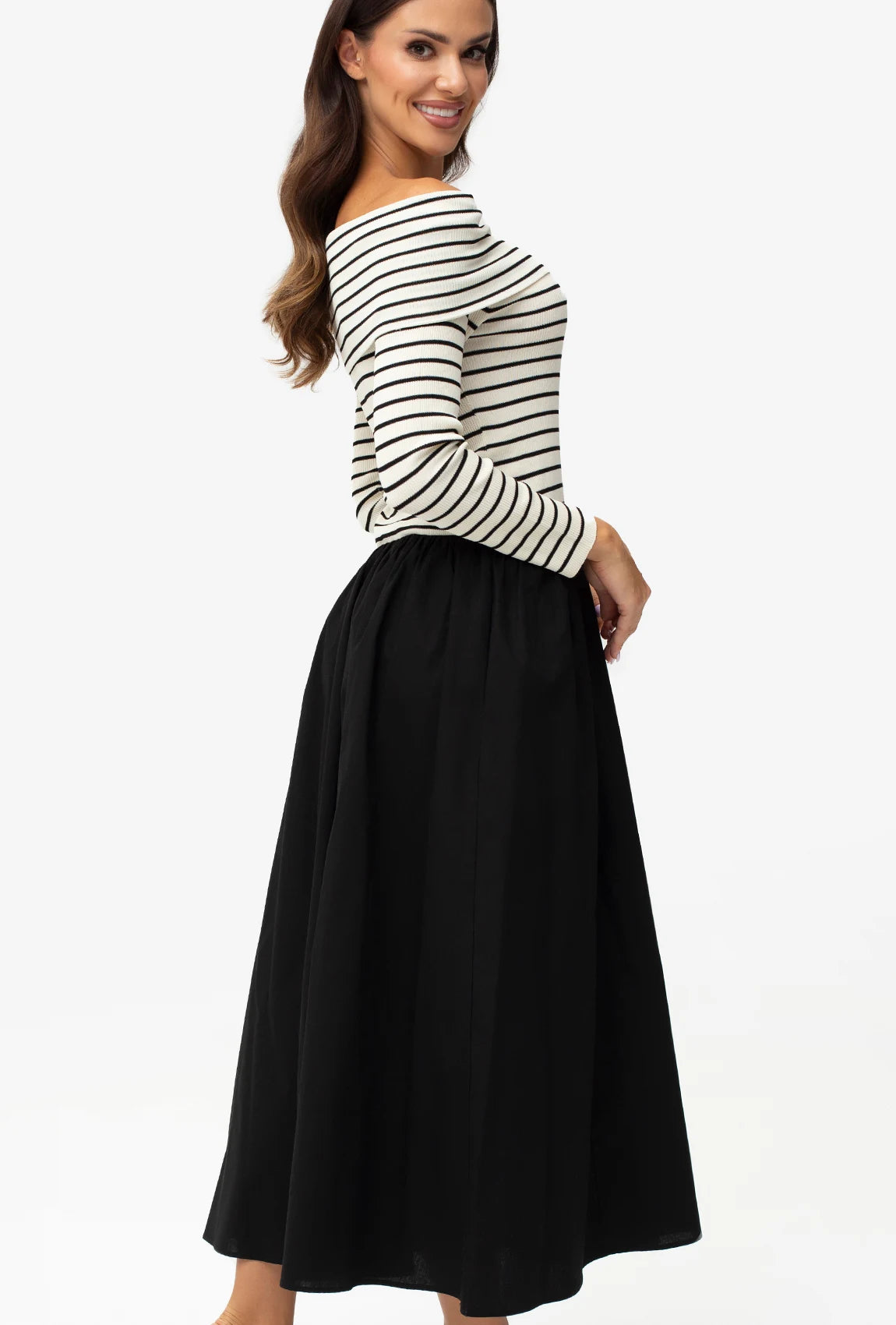 Sukienka eksponująca ramiona Madamme - Gatta