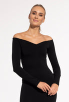 Sukienka z hiszpańskim dekoltem Sensual