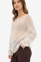 Lekki sweter z wełną