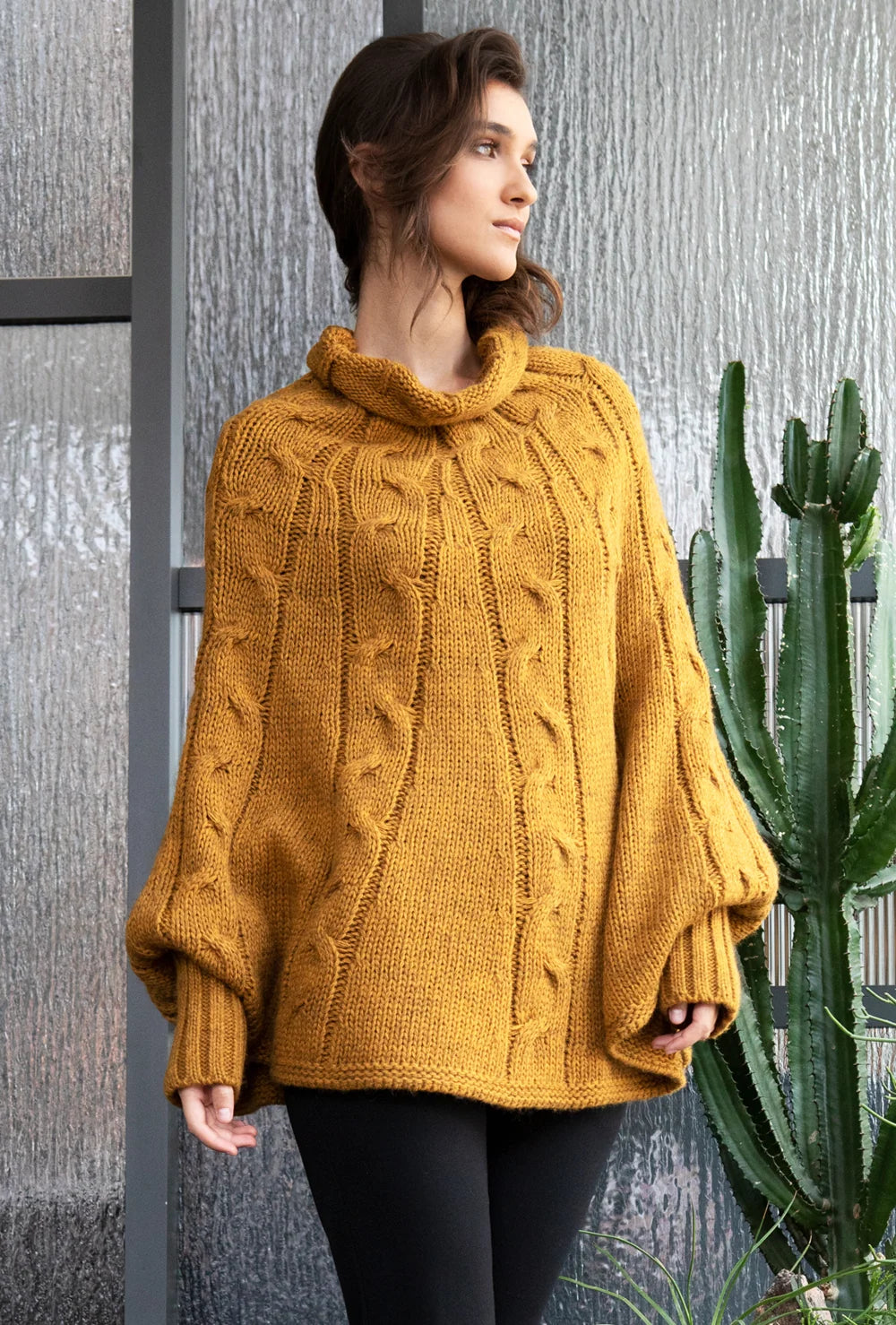 Sweter ponczo Sevilla - Gatta