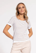 T-shirt w paski Adrienne