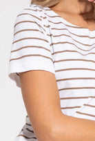 T-shirt w paski Adrienne