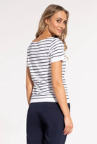 T-shirt w paski Adrienne