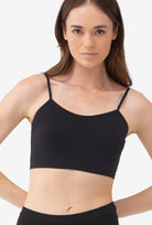 Top na cienkich ramiączkach