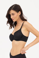 Biustonosz typu spacer Carla